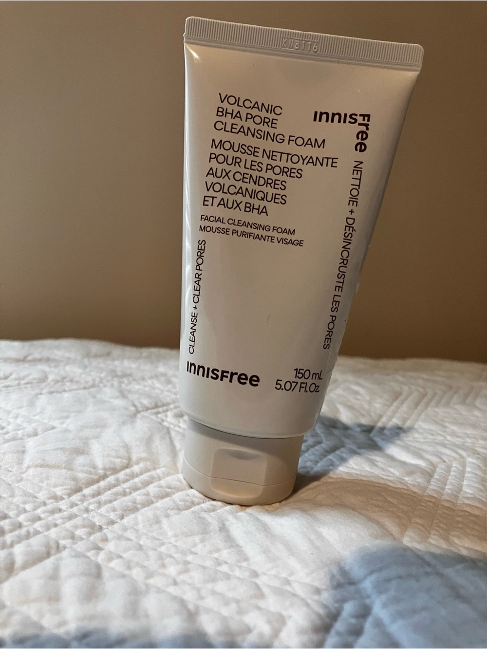 Innisfree Volcanic BHA Pore Cleansing Foam - New